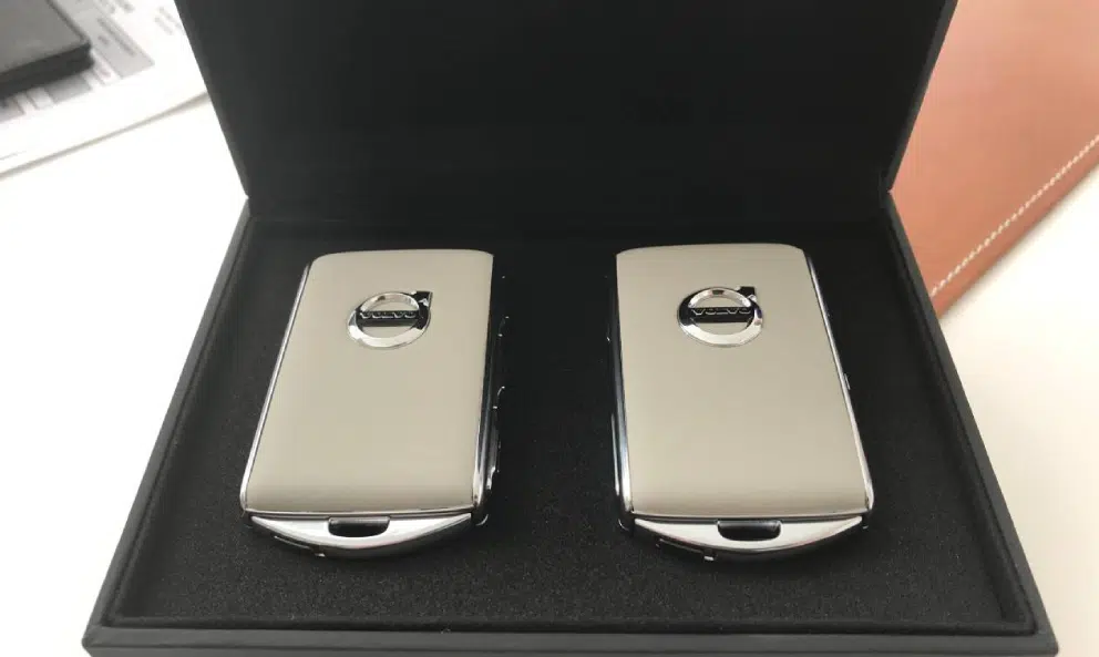 Volvo key1.jpg